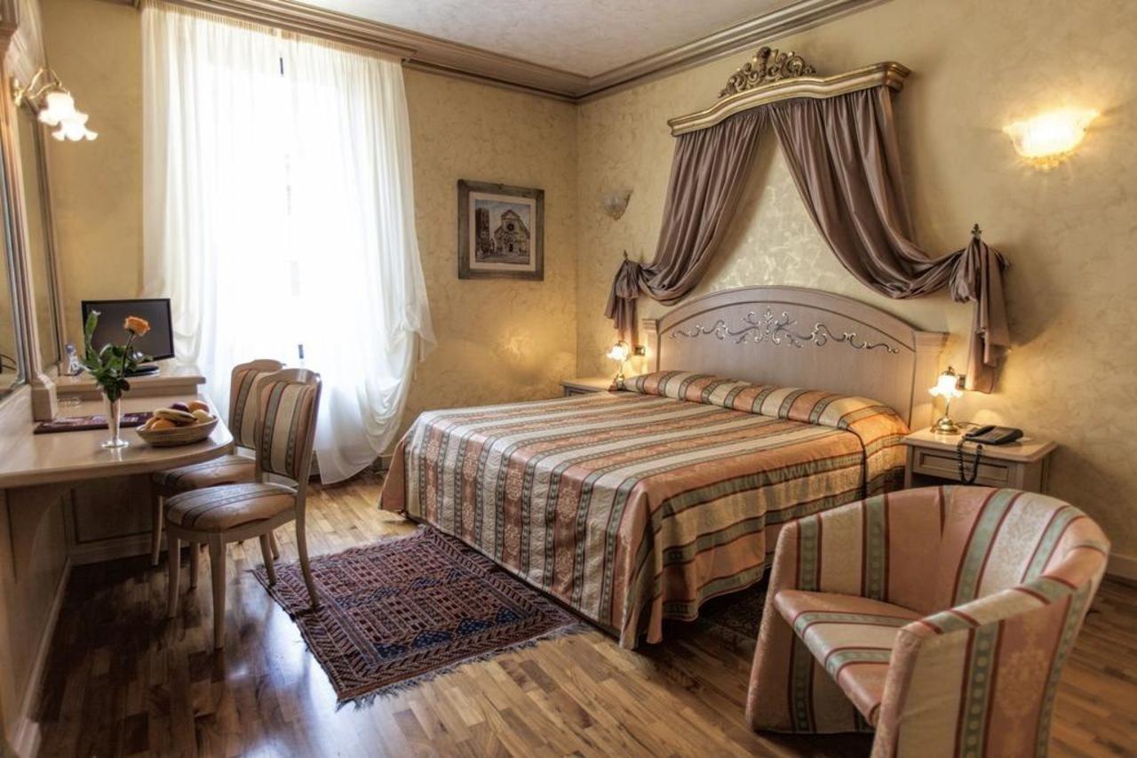 Hotel Colomba D'Oro Tropea Exteriér fotografie